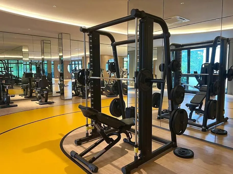 Apartment Klcc Pavillion Sunway Velocity Mrt Lrt 11 Pax Kuala Lumpur
