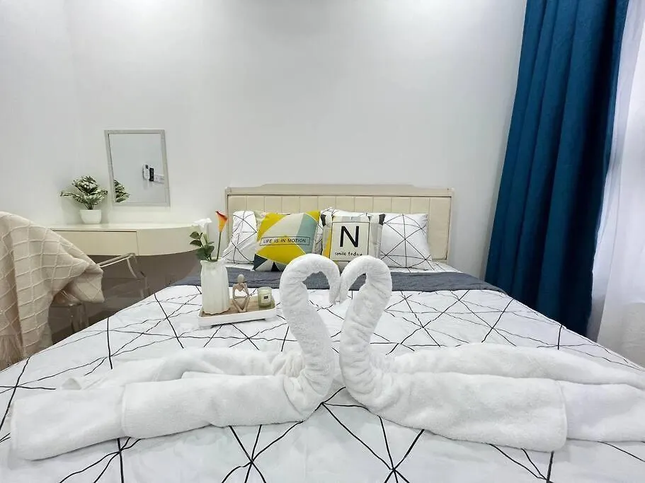 Klcc Pavillion Sunway Velocity Mrt Lrt 11 Pax Kuala Lumpur Apartment